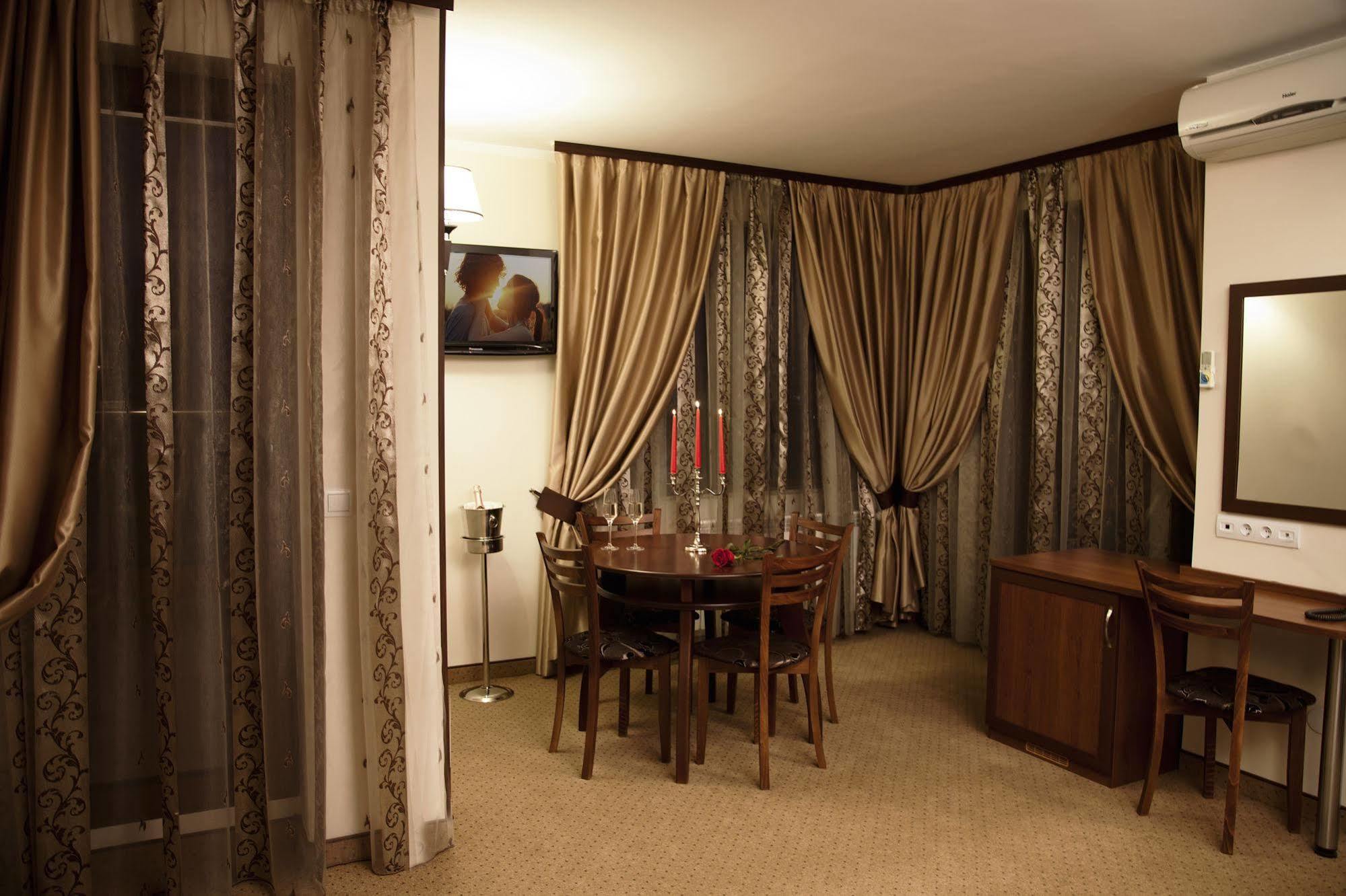 Favorit Hotel София Экстерьер фото